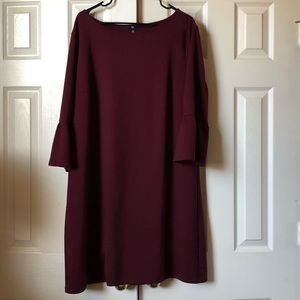 Wine bell-sleeved dress